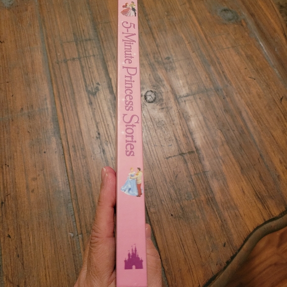 5 Minute Princess Stories by Disney Press - Picture 3 of 4